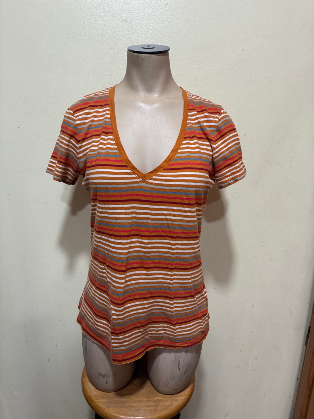 Madewell Orange and Rust Striped V‑Neck Short Sleeve Top
